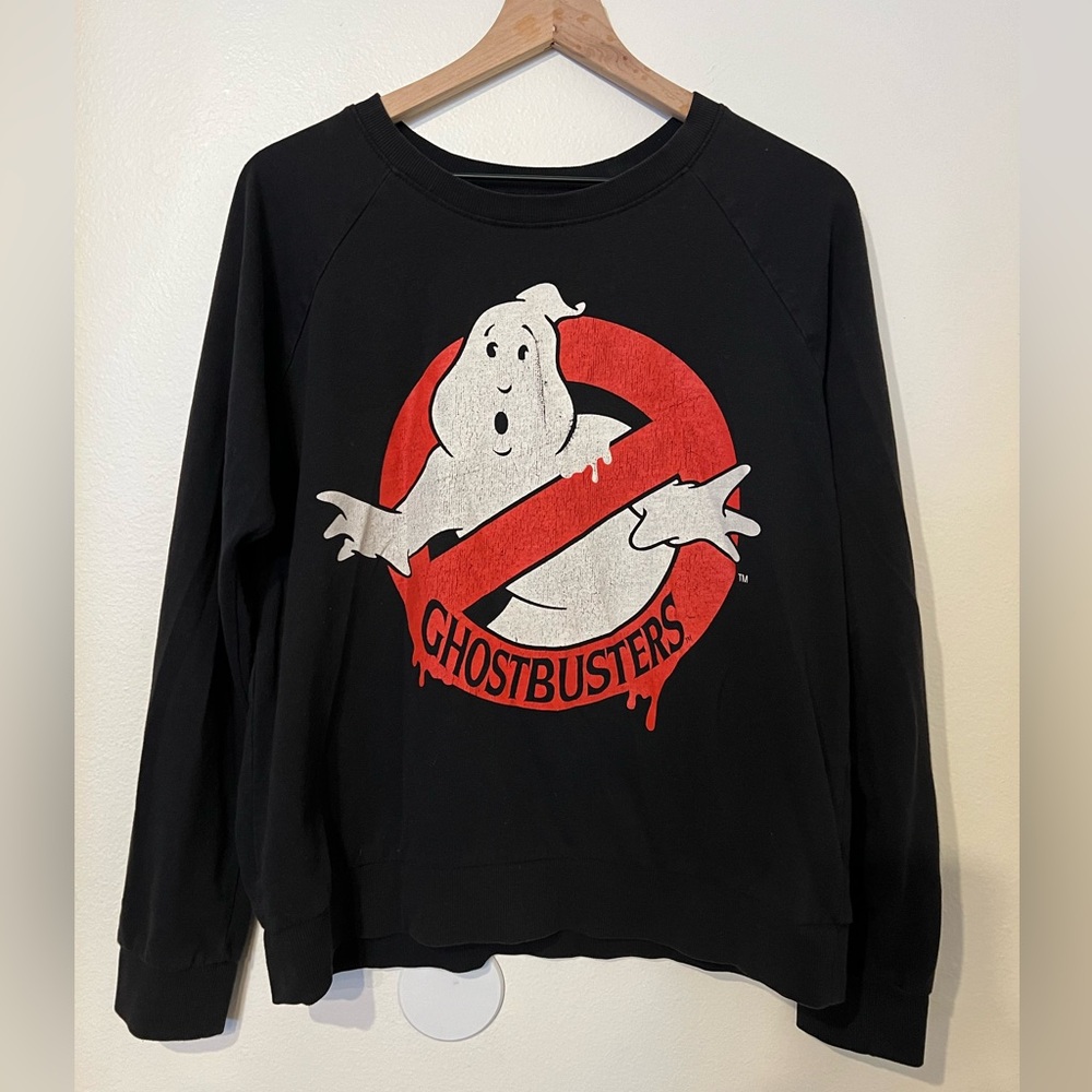 Original vintage ghostbusters sweatshirt (maybe 80s) fits a woman 4 or kids 12